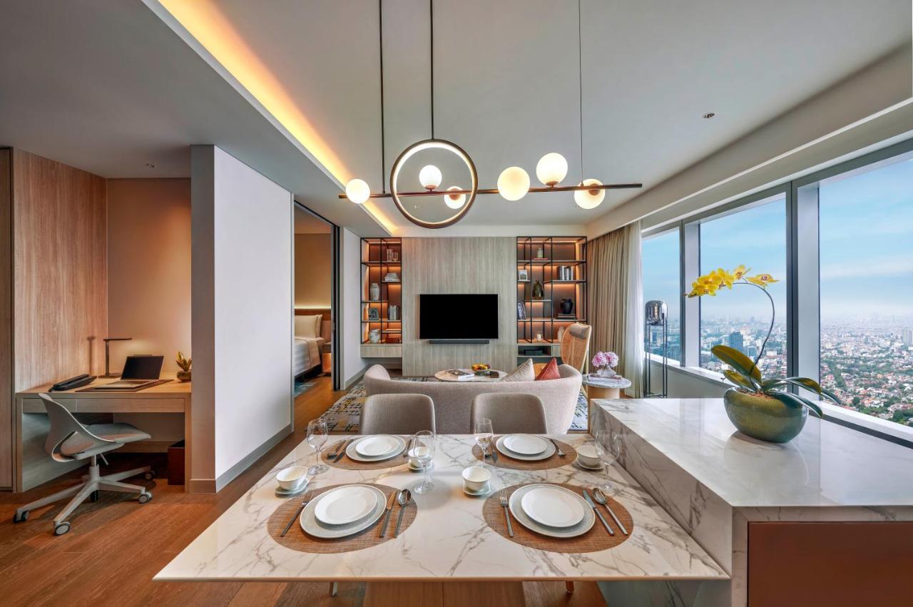 Parkroyal Serviced Suites Jakarta Bagian luar foto