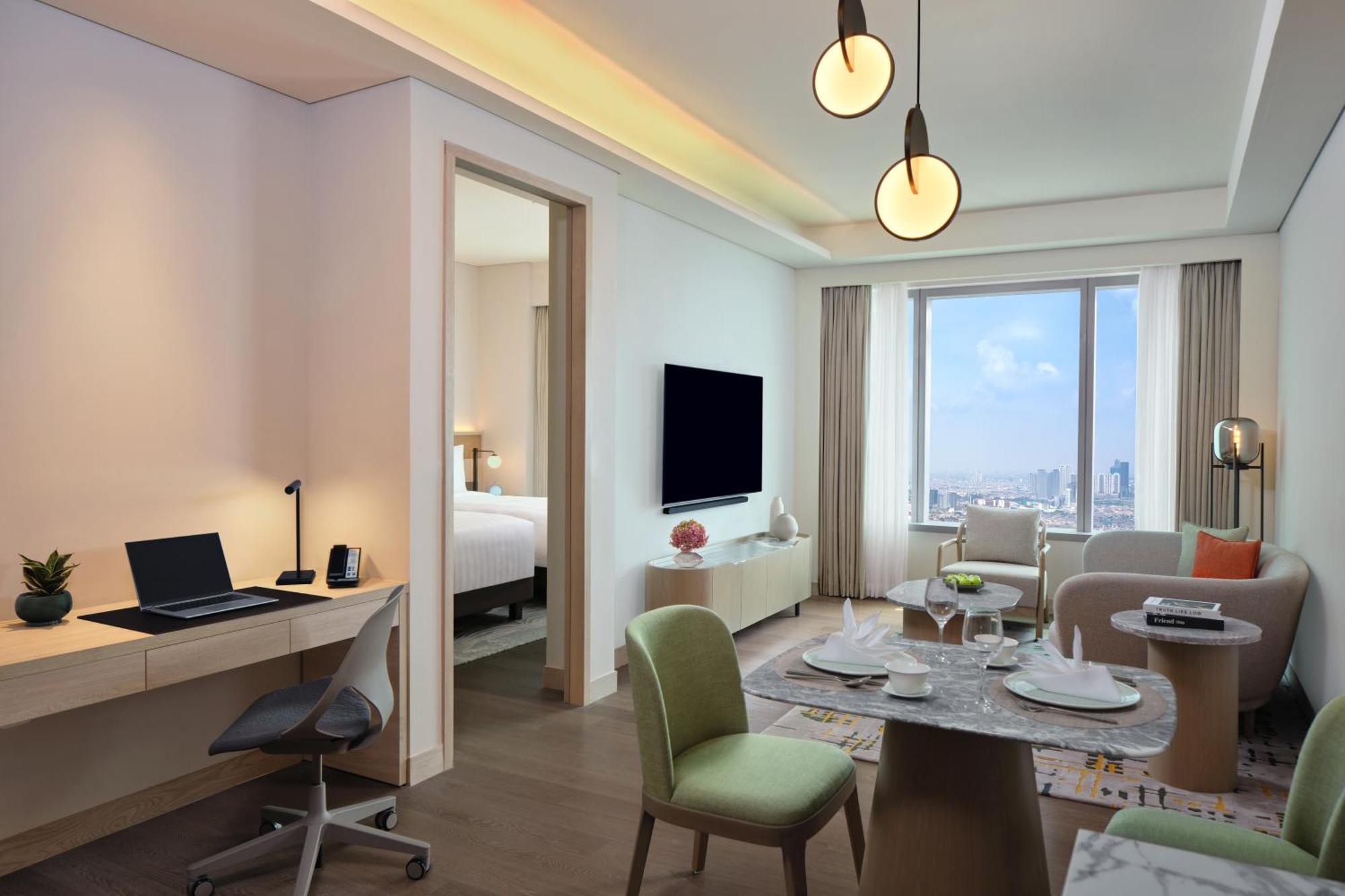 Parkroyal Serviced Suites Jakarta Bagian luar foto