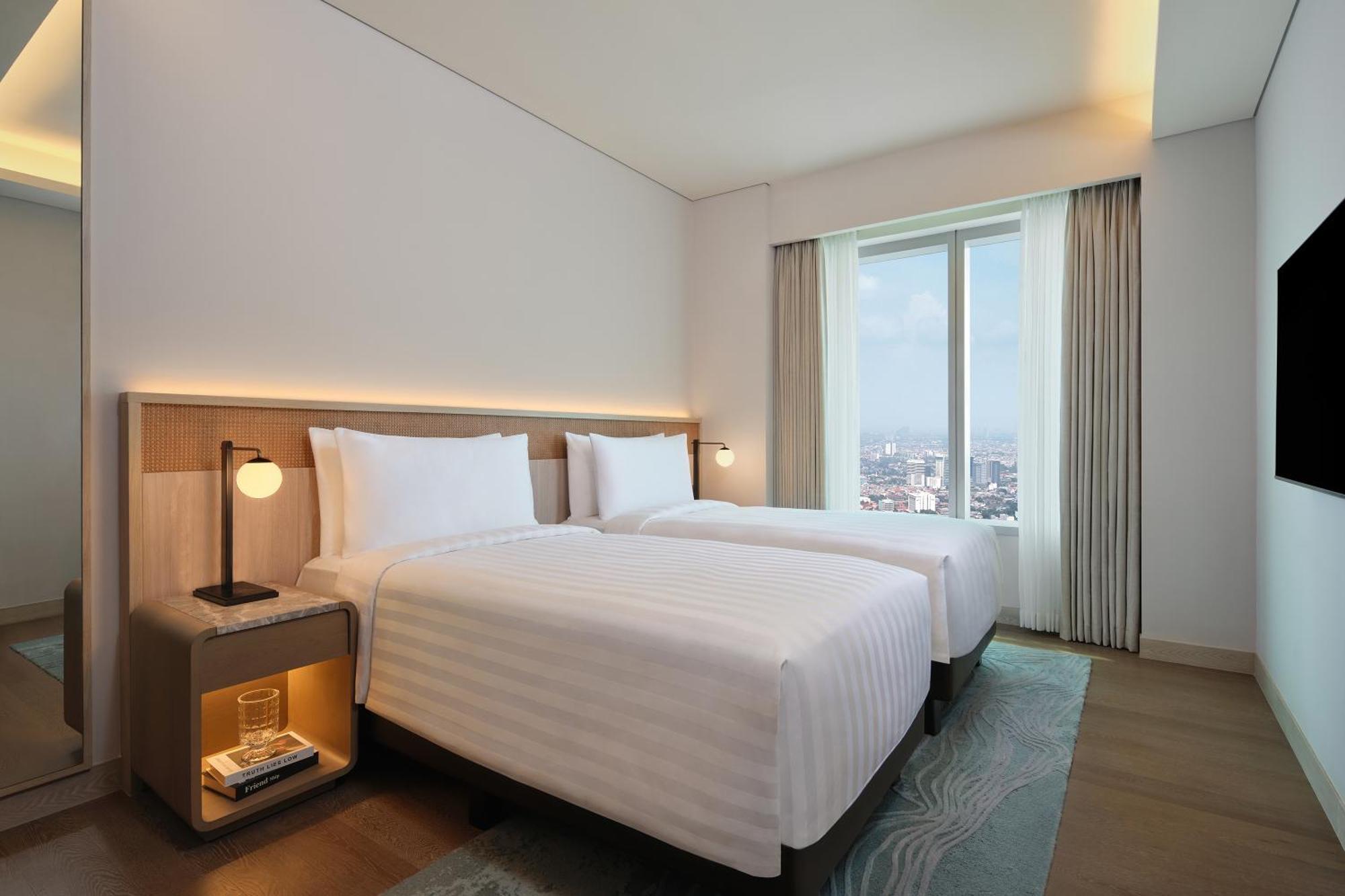Parkroyal Serviced Suites Jakarta Bagian luar foto